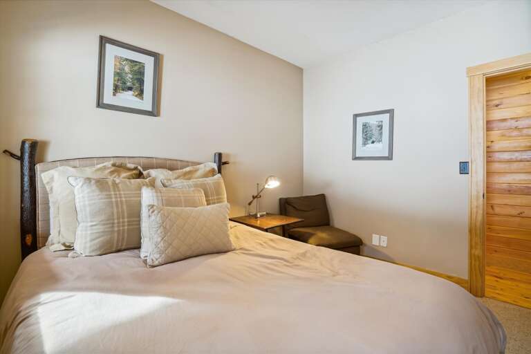 Peaceful Guest Bedroom