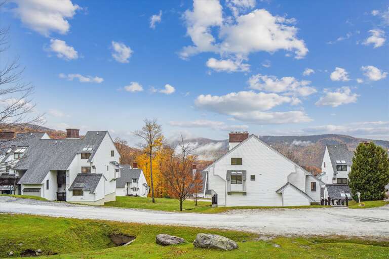 Mountain Views All Around