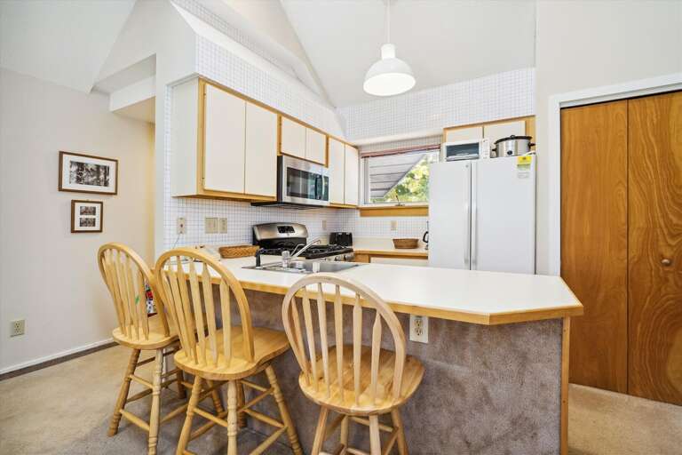 Cook some great meals in this kitchen.