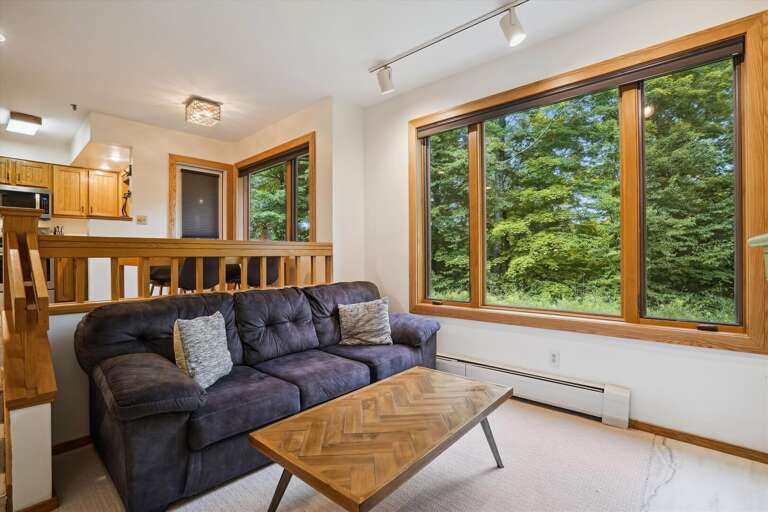 Highridge Condo Cozy 1BR Unit in Killington, VT! (156309) Find Rentals