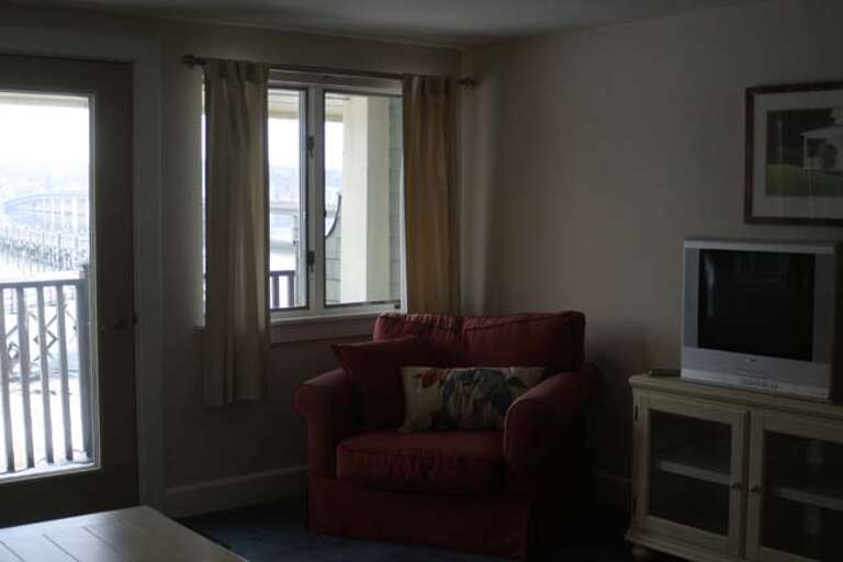 Studio 211 Living Room Outside Balcony