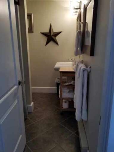 Unit 215 Full Bathroom Unit 215 Full Bathroom