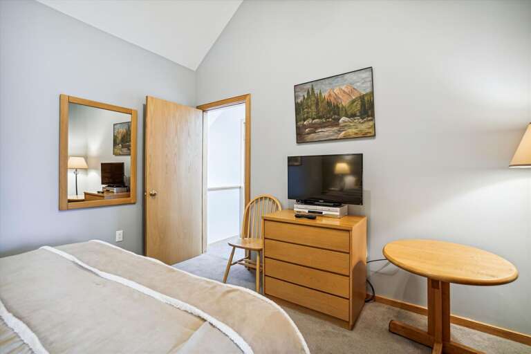 Queen bedroom with attached bathroom Queen bedroom with attached bathroom