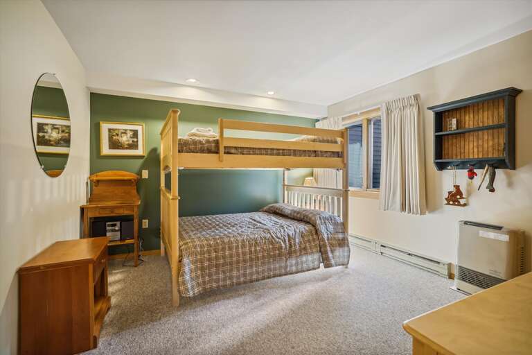 Bunk Room for Families and Groups