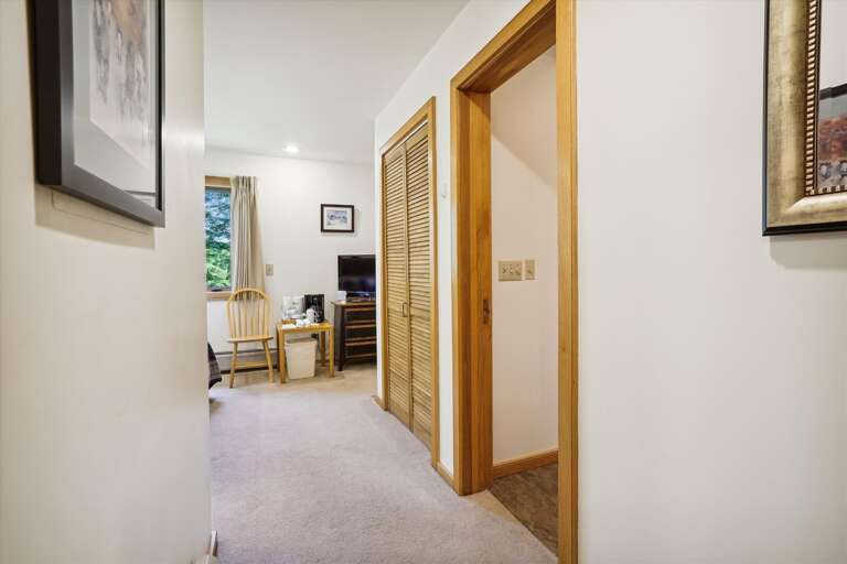 Queen bedroom entrance Queen bedroom entrance