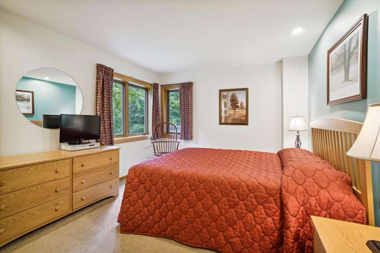 Queen bedroom with attaching bathroom