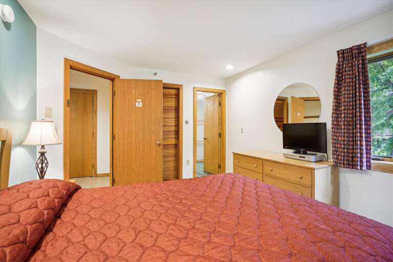 Queen bedroom with attaching bathroom