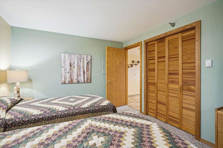 Enjoy the calming colors in the twin bedroom. Enjoy the calming colors in the twin bedroom.