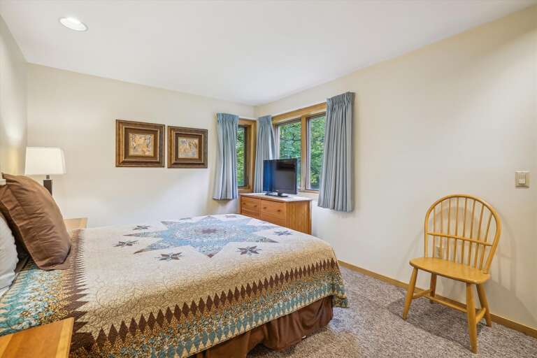 Bright country colors and decorated queen bedroom. Bright country colors and decorated queen bedroom.