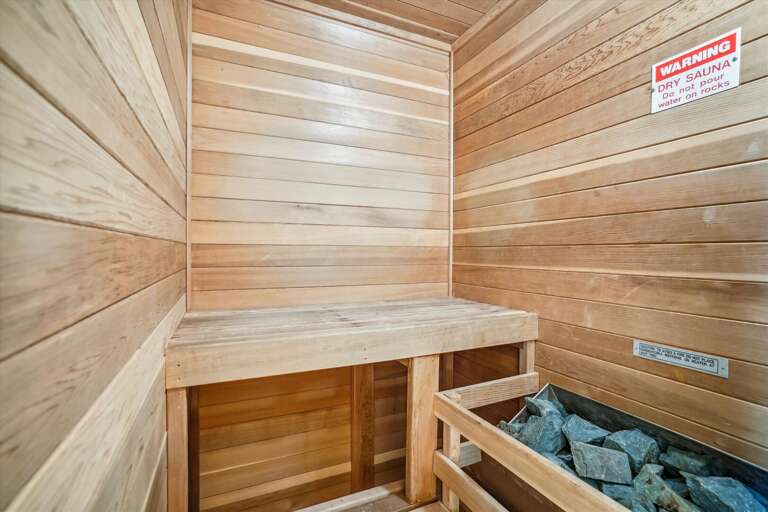 Don't forget to relax in your sauna, sets two comfortably Don't forget to relax in your sauna, sets two comfortably