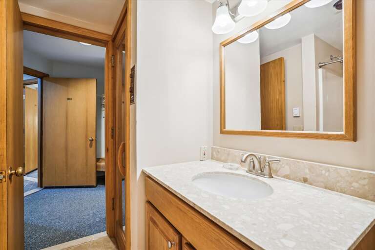 Bathroom with Spacious Vanity
