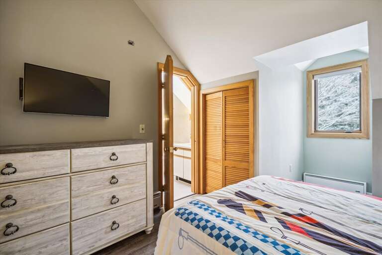 Bright bedroom with 2 double beds