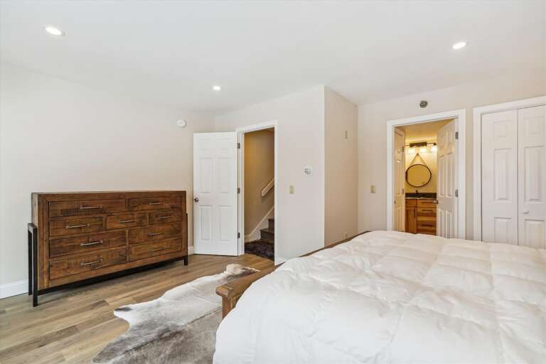 King size bed King size bed