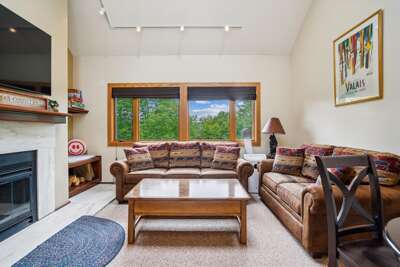 Living Room with Mountain Views