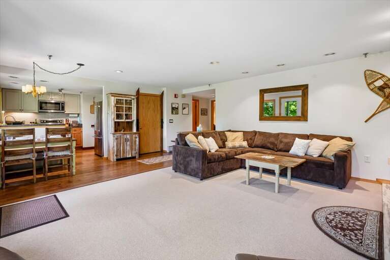 Open and Easy Living