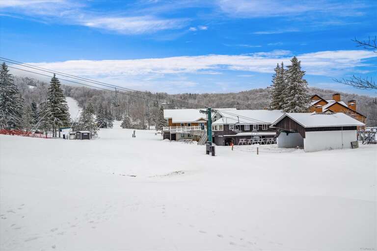 Walk to the Slopes