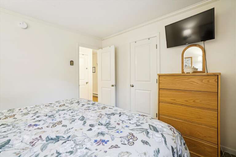 Comfortable Private Bedroom