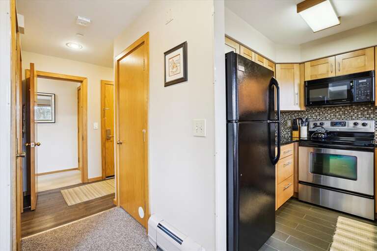 Easy Living, Smart Layout