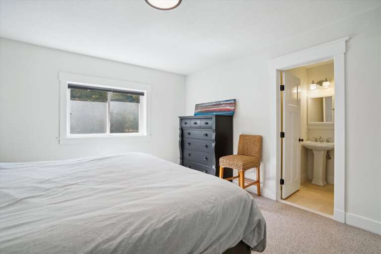 Settle In & Make Yourself at Home