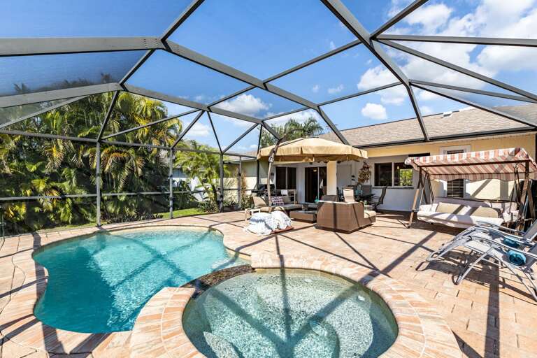 Villa Daze Off 3 Bedroom Vacation in Cape Coral FL