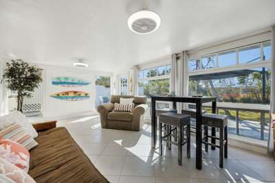 Dolphin Shores, Cape Coral