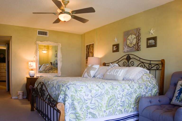 Master Bedroom Master Bedroom