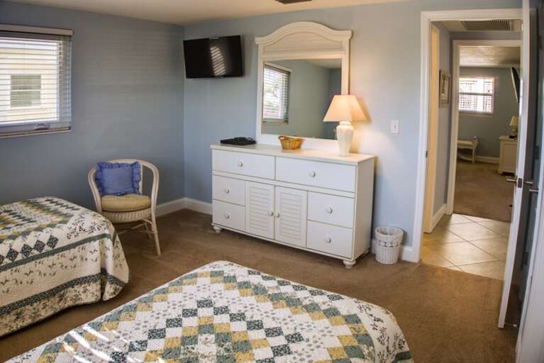 Guest Bedroom Guest Bedroom