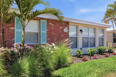 Beachside Villa 2 bedroom C- 5