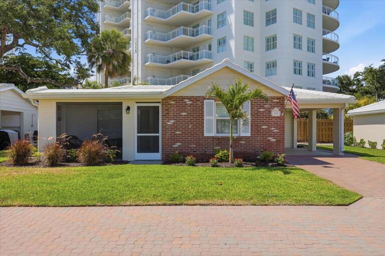 Bayside Villa 2 bedroom F- 9
