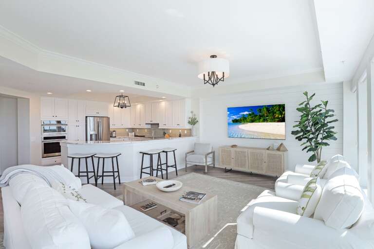 Family Room to Kitchen Bar