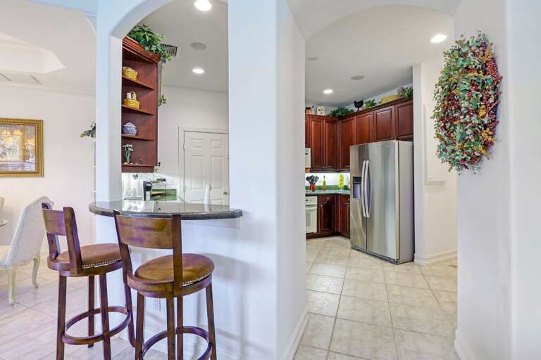 Kitchen Bar