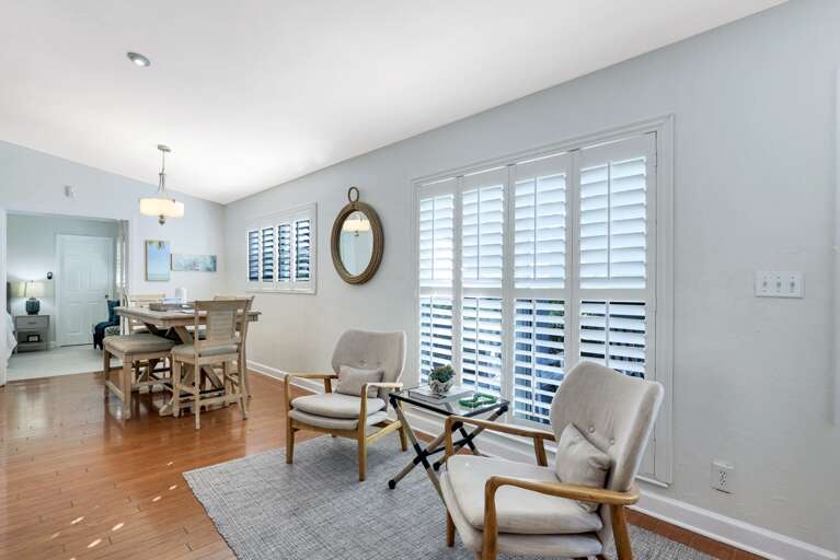 Sitting Area to Dining