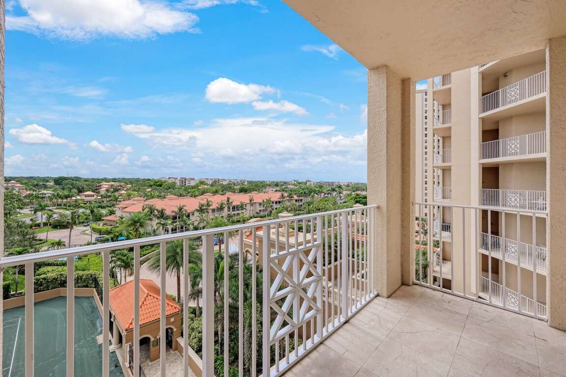 Cap Ferrat In Pelican Bay 705 Luxury 3 Bedroom Condo in Naples, FL
