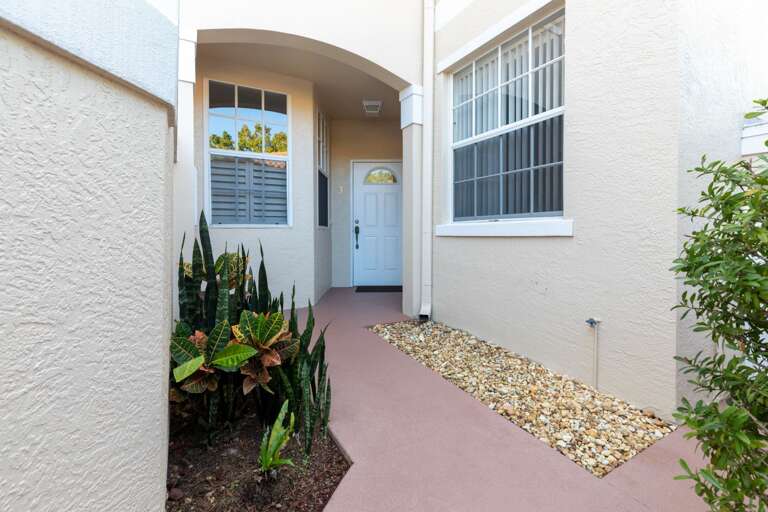 Welcome to Pelican Bay Avalon