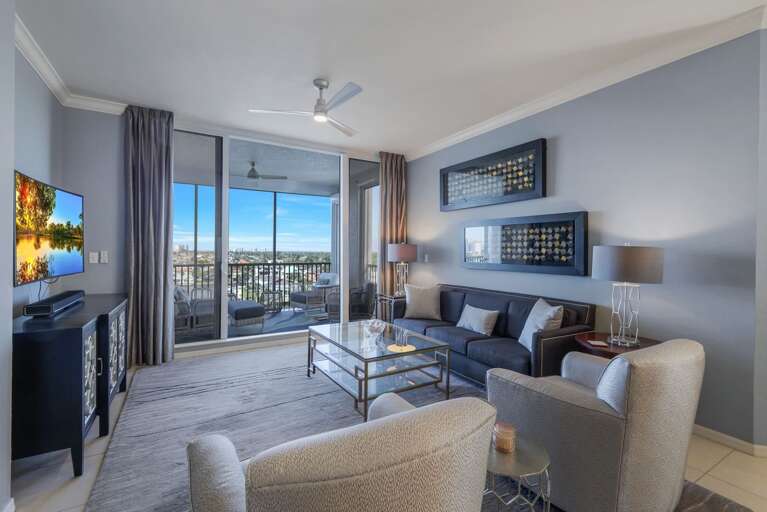 Regatta Condo with 3 Bedrooms in Naples, FL Perfect Oasis for 6 Guests