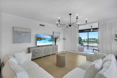 Mansion La Palma at Bay Colony in Pelican Bay