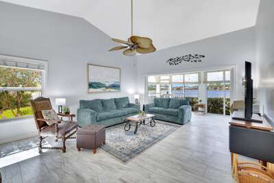 Windsor Place at Berkshire Lakes