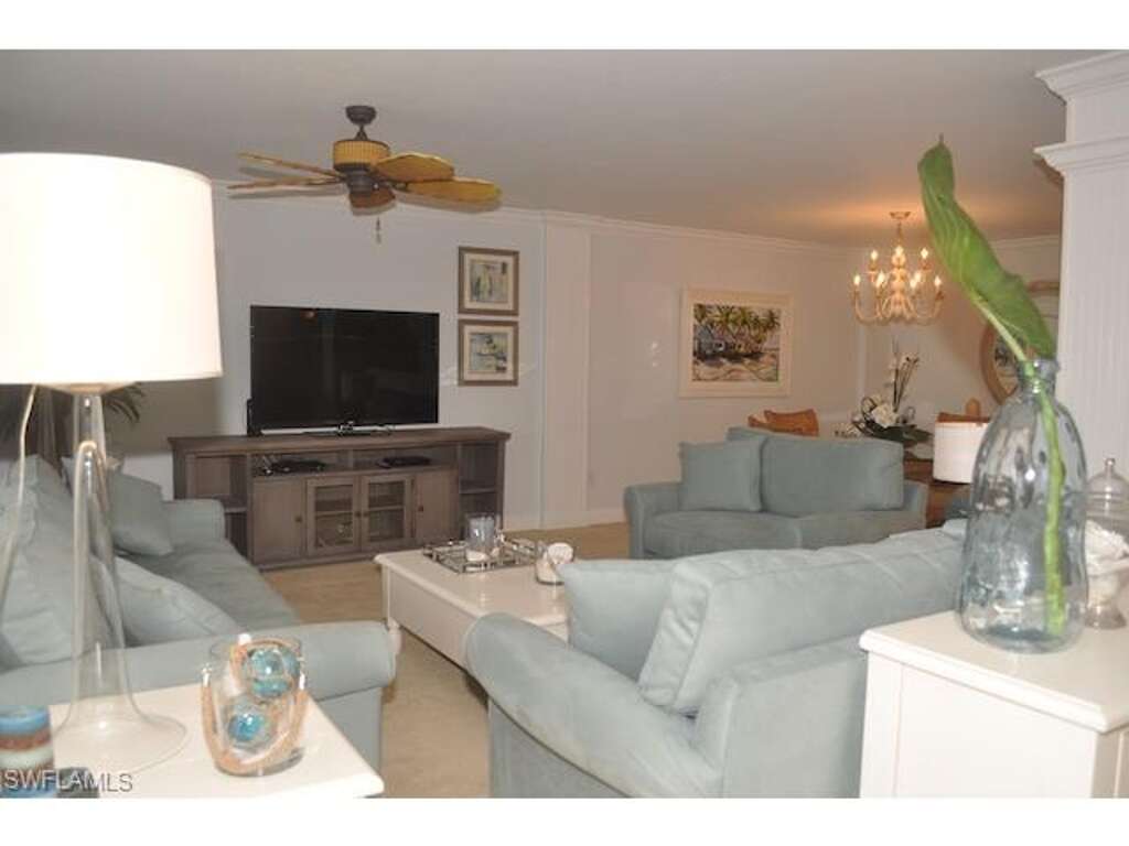 Bayview 2 Bedroom Condo in Naples, FL 4 Guests