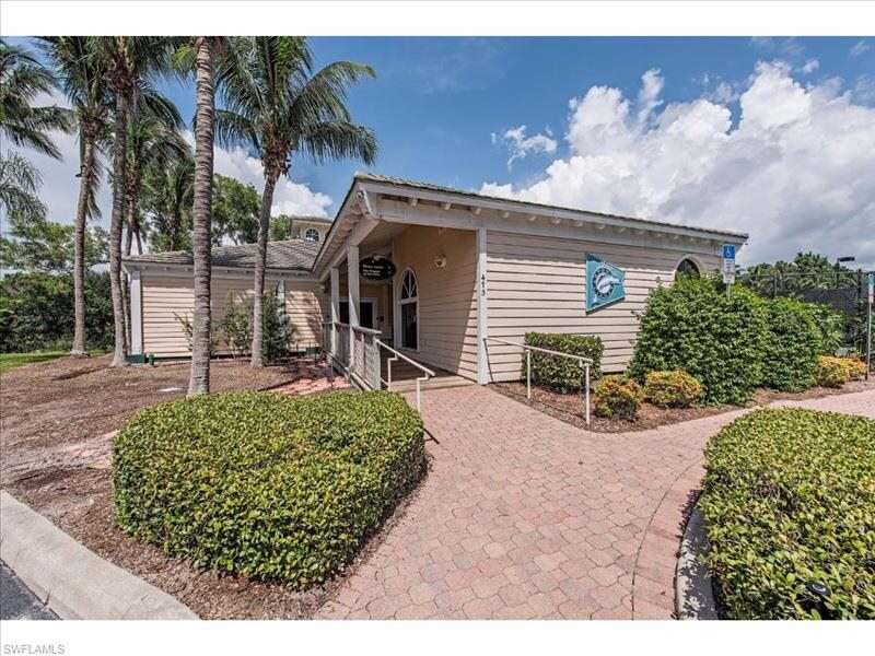 Princeton Place 305 Condo Rental in Naples, FL 2 Bedrooms Sleeps 5