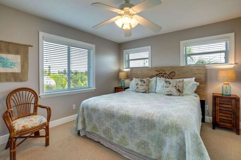 Bedroom 2 - King Bed Bedroom 2 - King Bed