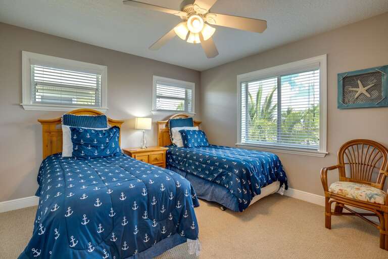 Bedroom 3 - 2 Twin Beds Bedroom 3 - 2 Twin Beds