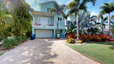 313 59th St, Holmes Beach
