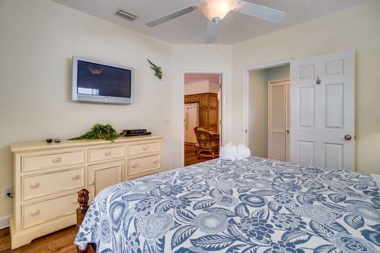 Primary Bedroom - King Bed