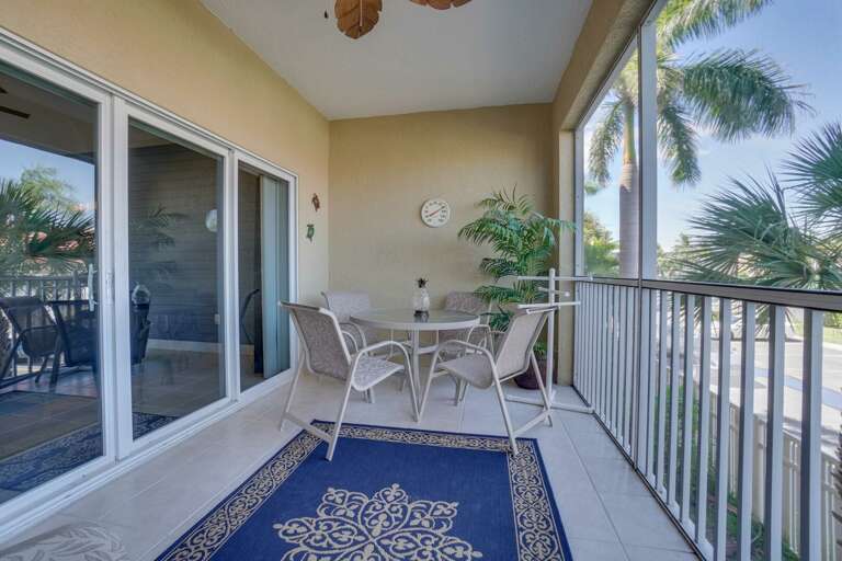 Private Porch Private Porch