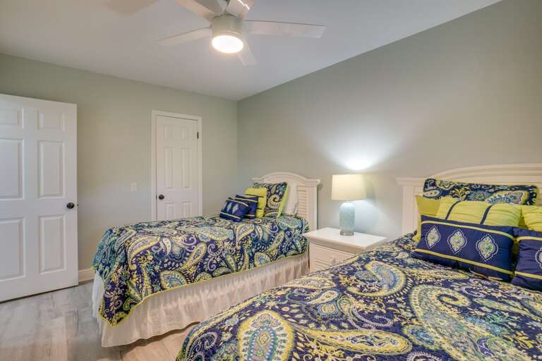 Bedroom 2 - Queen with Twin Bed