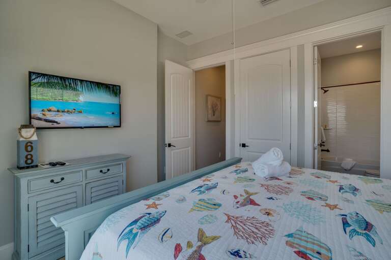 Primary Bedroom 1 - King Bed