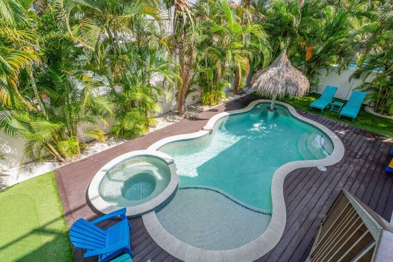 Private Heated Pool & Spa