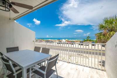 Beachfront Views Beachfront Views