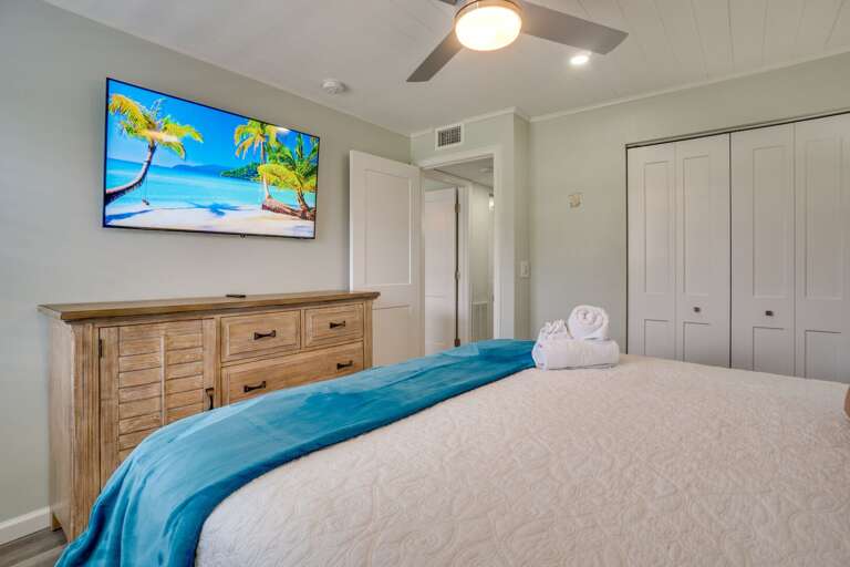 Bedroom 2 - King Bed