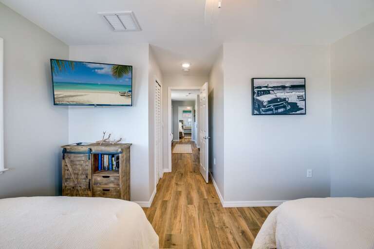 Bedroom 3 - 2 Full Beds